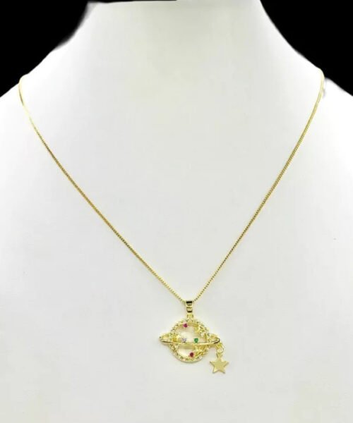 Cordão Feminino 1mm Planeta Saturno - Banhado a Ouro 18k