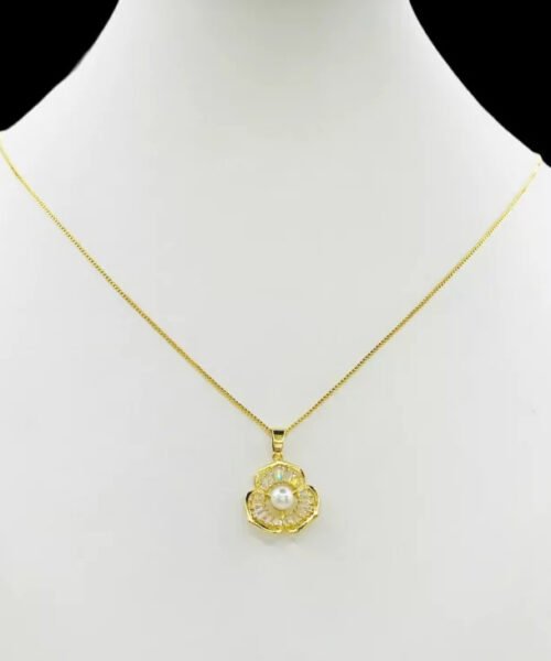 Cordão Feminino 1mm Flor Pérola Branca - Banhado a Ouro 18k