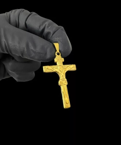 Pingente Cruz Jesus - Banhado a Ouro 18k