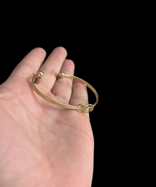 Bracelete Feminino Aberto Banhado a Ouro 18k