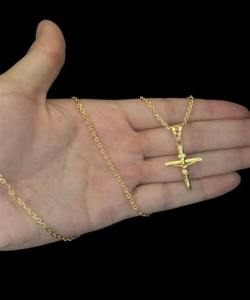 Cordão Cadeado 1mm + Pingente Cruz Jesus - Banhado A Ouro