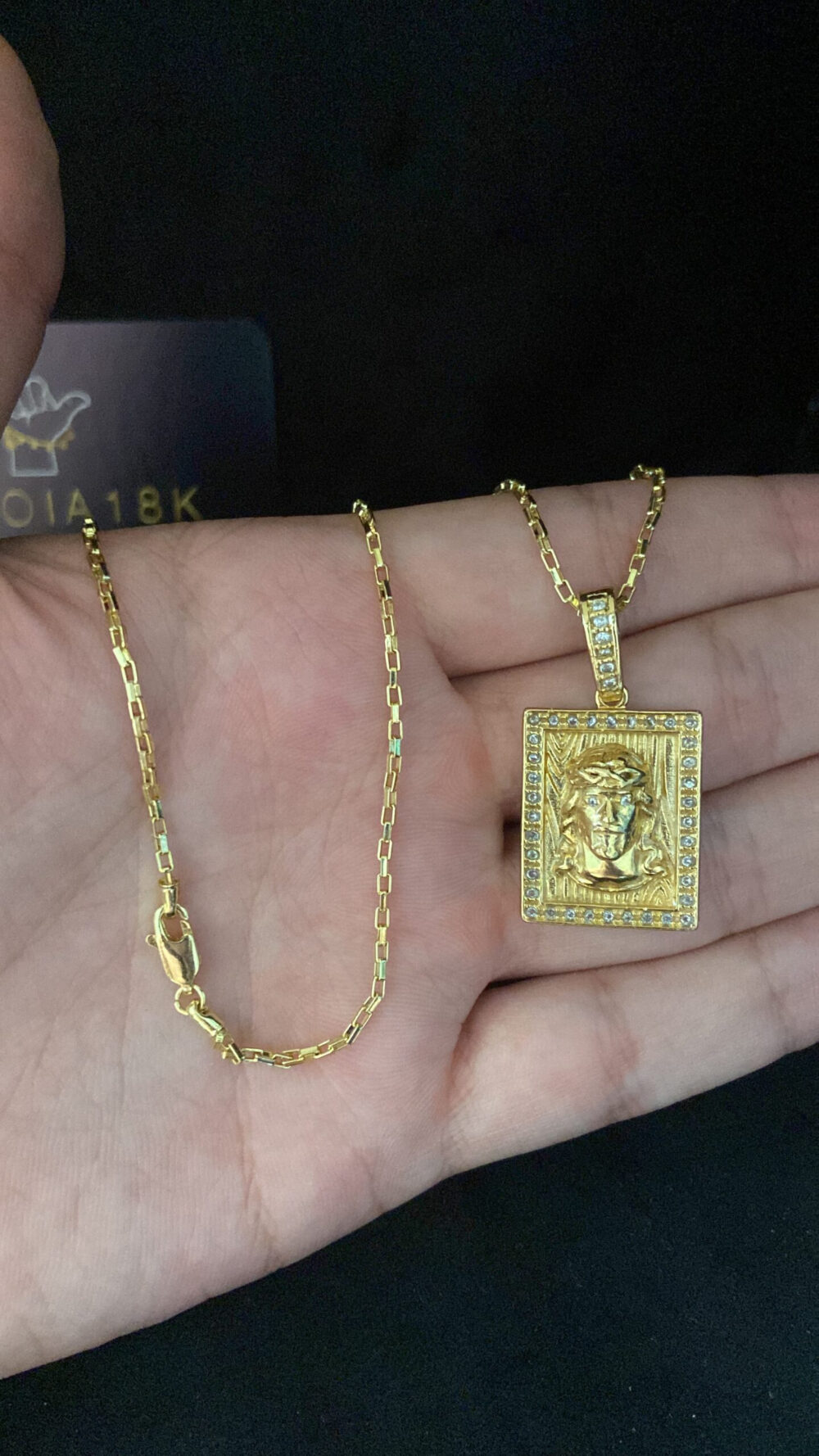 Cordão Tijolinho 1Mm + Pingente Jesus - Banhado A Ouro - Imagem 3