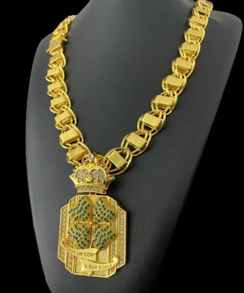 Cordão Dubai 17mm + Pingente Trevo Coroa Banhado a Ouro 18k