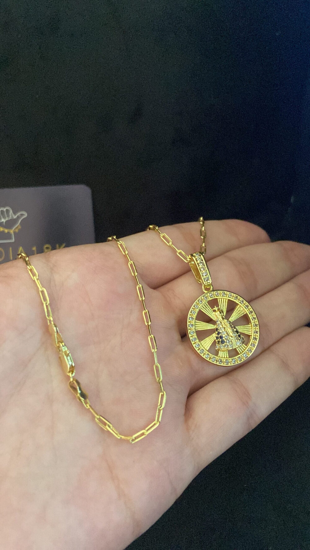 Cordão Cadeado  Alongado 1Mm + Pingente Nossa Senhora - Banhado A Ouro - Imagem 3