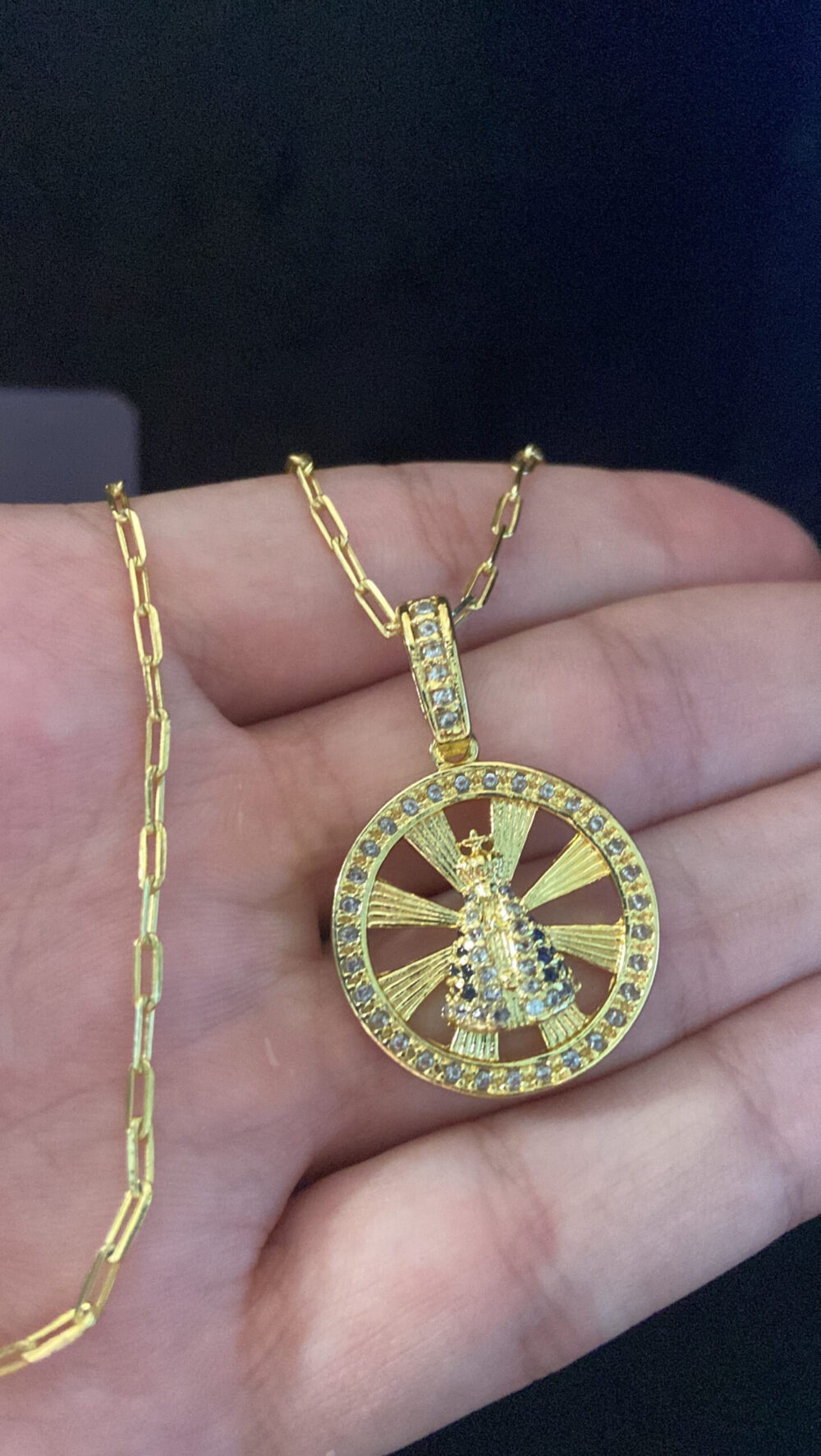Cordão Cadeado  Alongado 1Mm + Pingente Nossa Senhora - Banhado A Ouro - Imagem 2