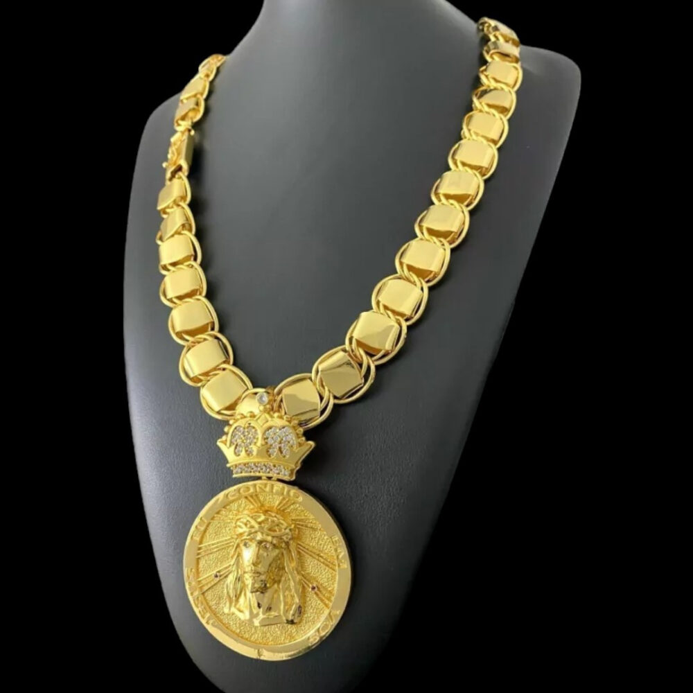 Cordão Dubai Supremo 18Mm + Pingente Jesus - Banhado A Ouro