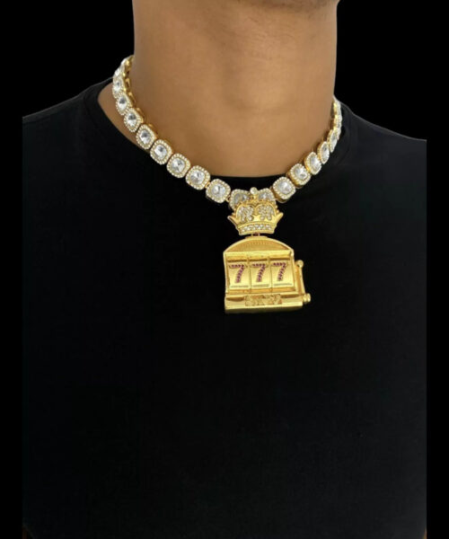Cordão Cravejado 12mm + Pingente 777 - Banhado Ouro 18k