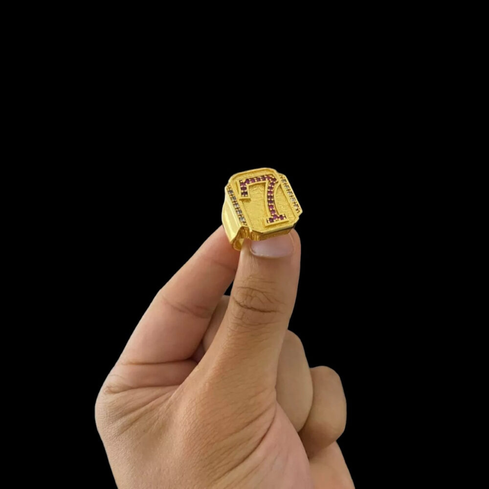 Anel Número 7 Rosa Cravejado Ajustável - Banhado A Ouro 18K - Imagem 3