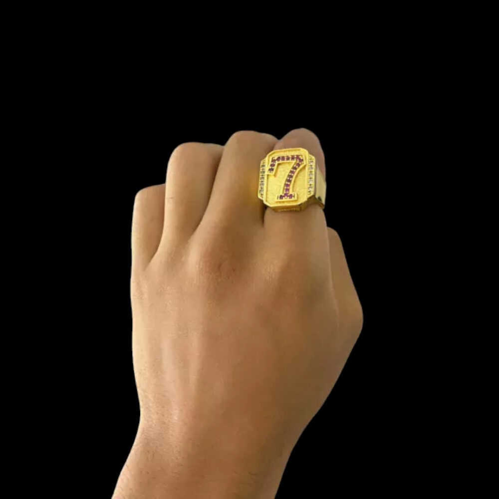 Anel Número 7 Rosa Cravejado Ajustável - Banhado A Ouro 18K - Imagem 4