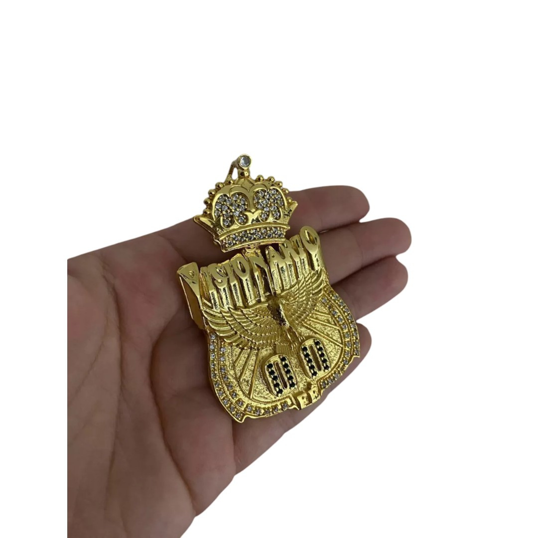 15313788286 Pingente Visionario 00 Fe Cravejado Banhado A Ouro 18K 2