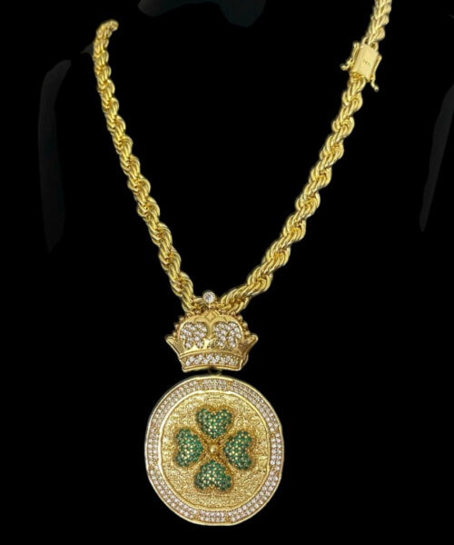 Cordão Baiano 8mm + Pingente Trevo - Banhado a Ouro 18k