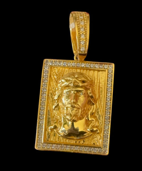 Pingente Jesus Quadrado Cravejado - Banhado a ouro 18k