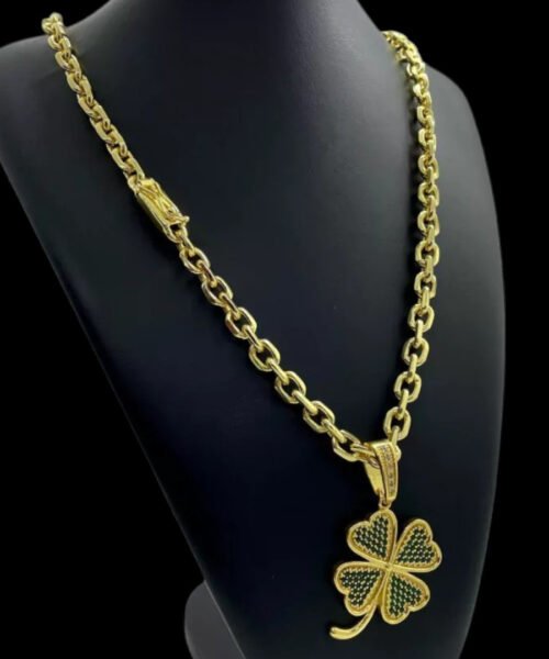 Cordão 8mm Cadeado + Pingente Trevo Da Sorte Banhado a ouro