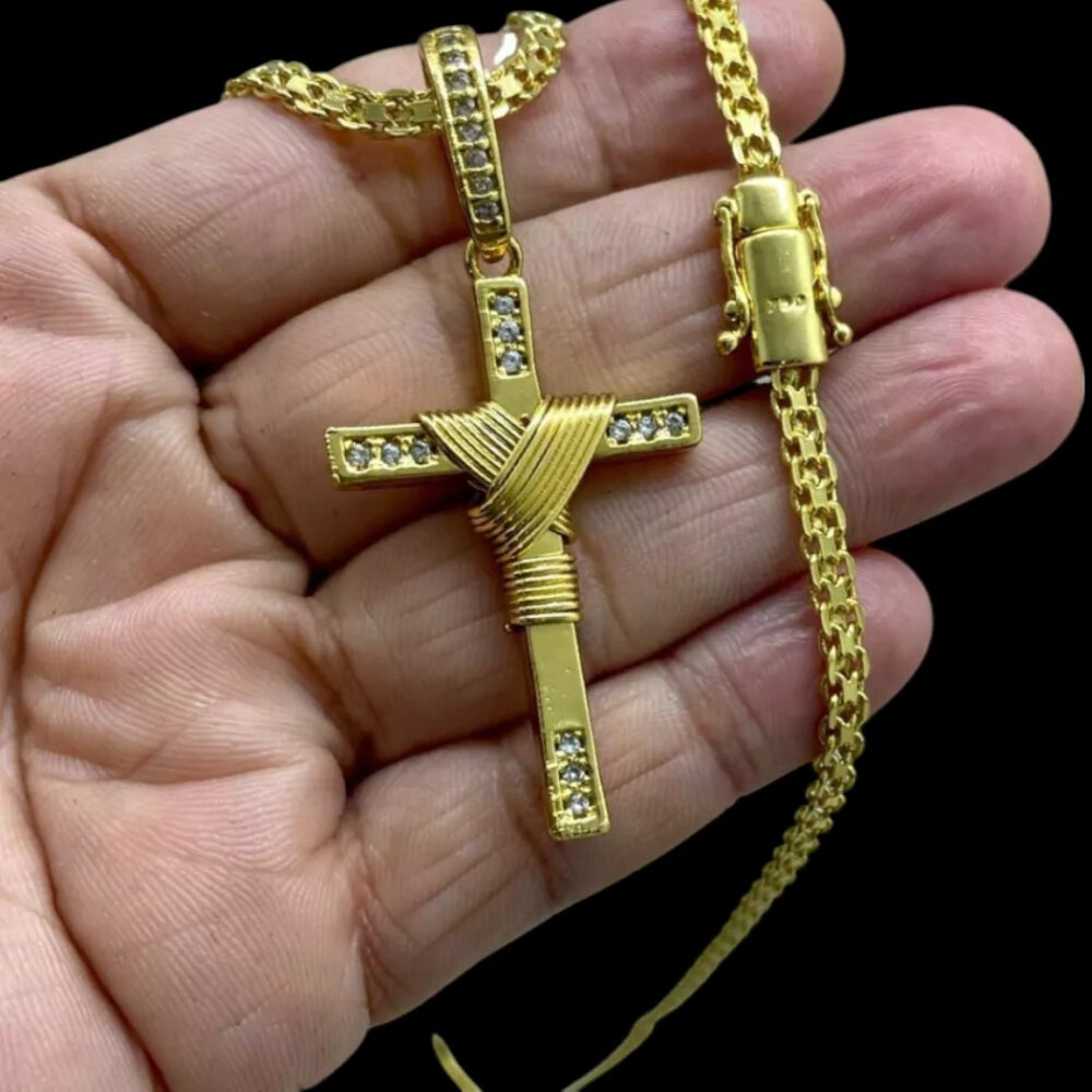 Cordão 5Mm Cadeado Duplo + Pingente Cruz Fio Banhado A Ouro