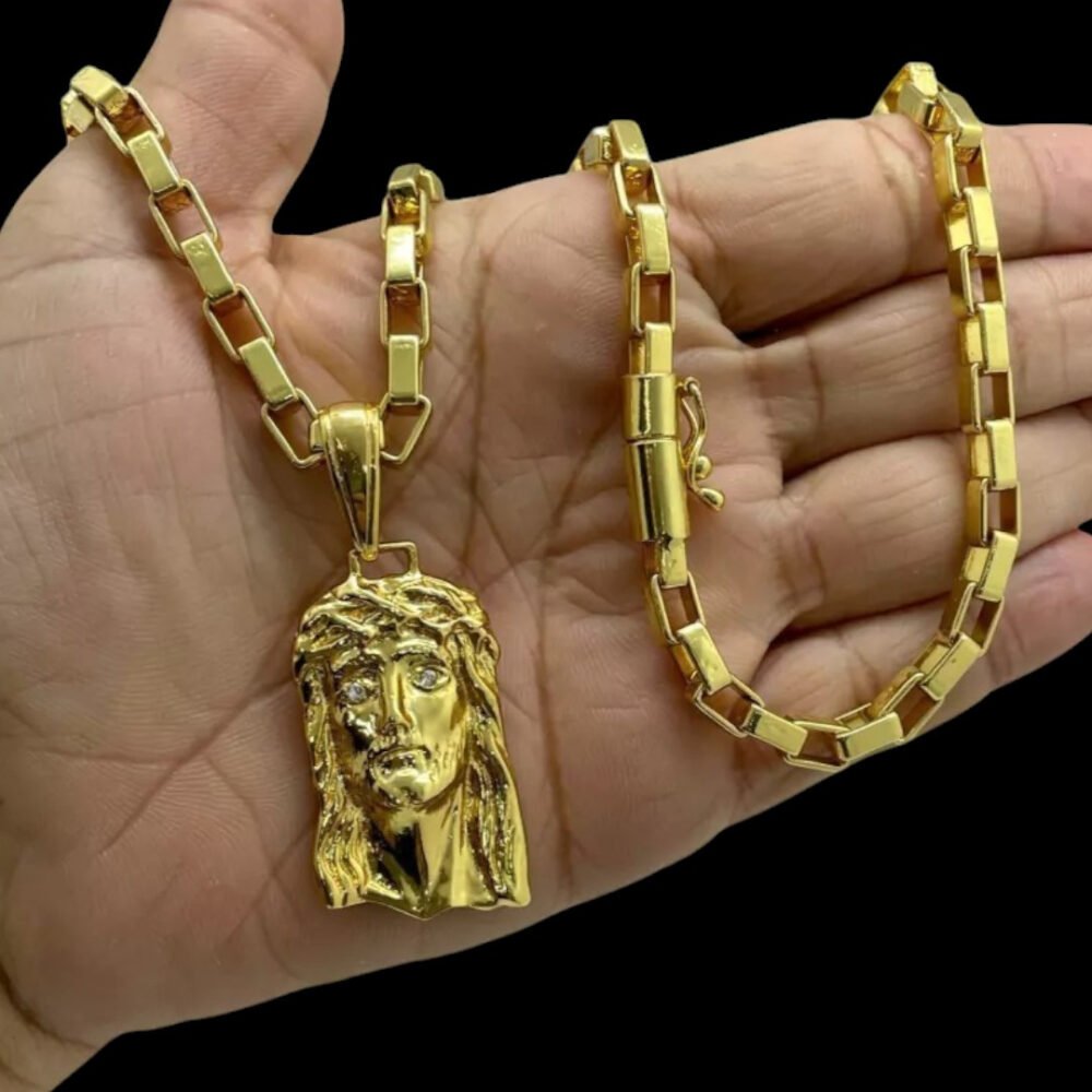 Cordão 6Mm Tijolinho Curto + Pingente Jesus - Banhado A Ouro