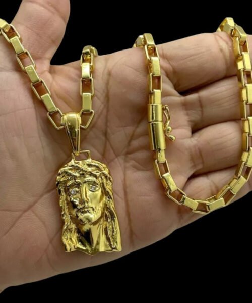 Cordão 6mm Tijolinho Curto + Pingente Jesus - Banhado a ouro