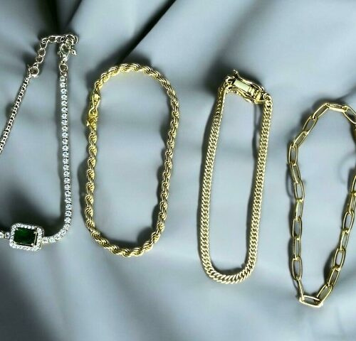Kit Feminino Pulseiras 3mm + Pedra Verde Banhado a Ouro