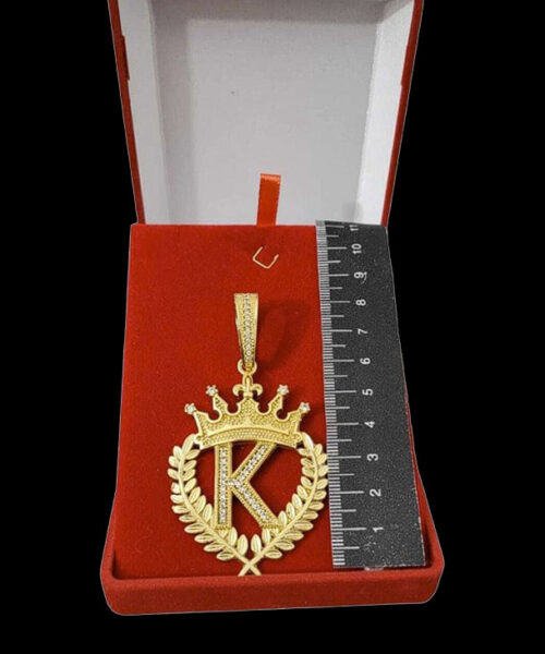 Pingente Letra Coroa g - Banhado a Ouro 18k