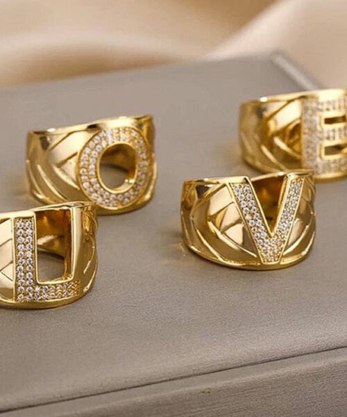 Anel Feminino Letra Inicial - Banhado a Ouro 18k