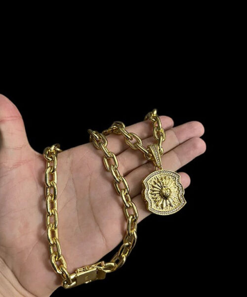 Cordão Cadeado 14mm + Pingente Sagrado Coração - Banhado a Ouro 18k