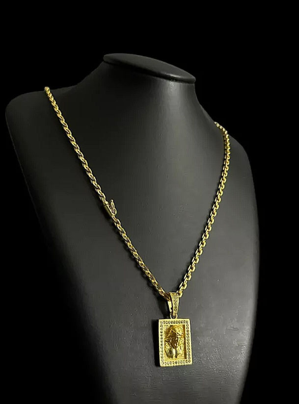 Cordao Cadeado 4Mm Ping Jesus Cravejado Banhado A Ouro 18K Preto