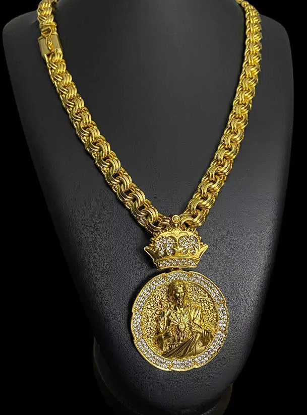 Cordao Friso 12Mm Pingente Jesus Banhado A Ouro 18K Preto