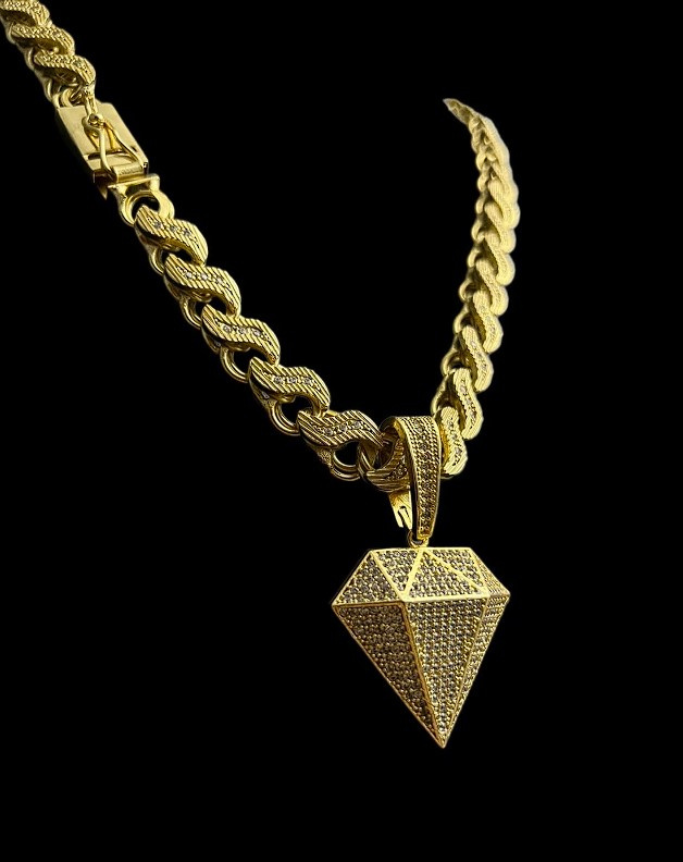 Cordao Friso S 13Mm Banhado Ouro 18K33