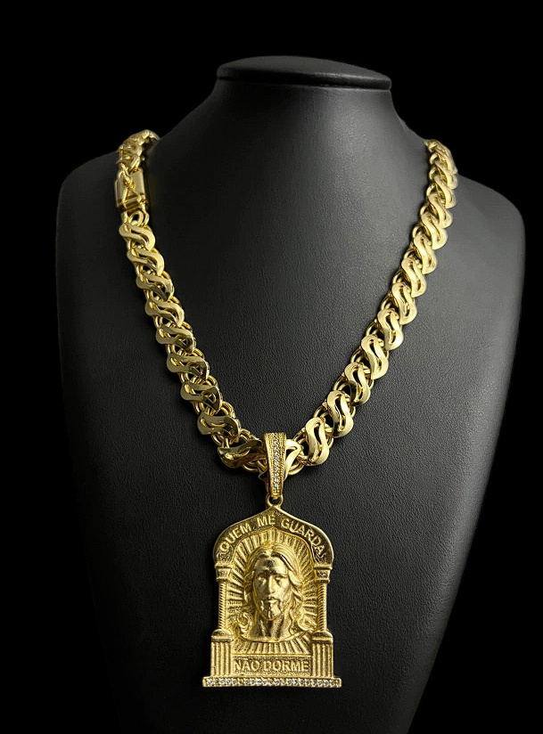Cordao Friso S Vazado 13Mm Pingente Jesus Cristo Banhado A Ouro 18K Preto