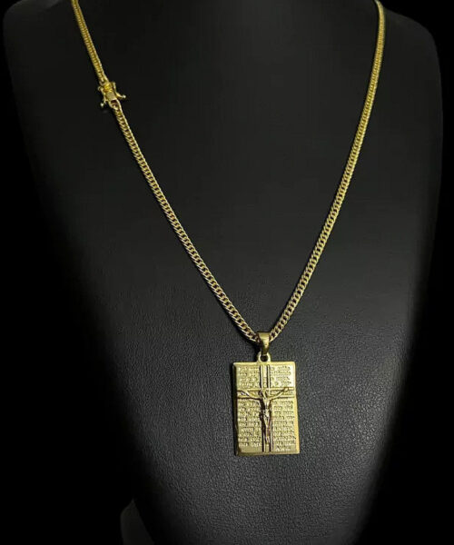 Cordão Grumet 3mm + Pingente Jesus - Banhado a Ouro 18k