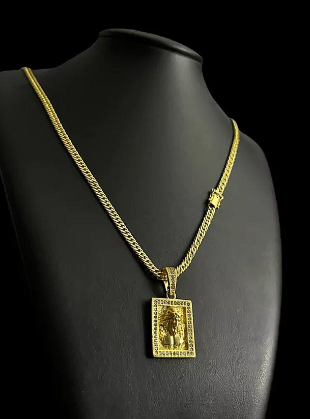 Cordao Grumet Pingente Jesus 5Mm Banhado A Ouro 18K Preto