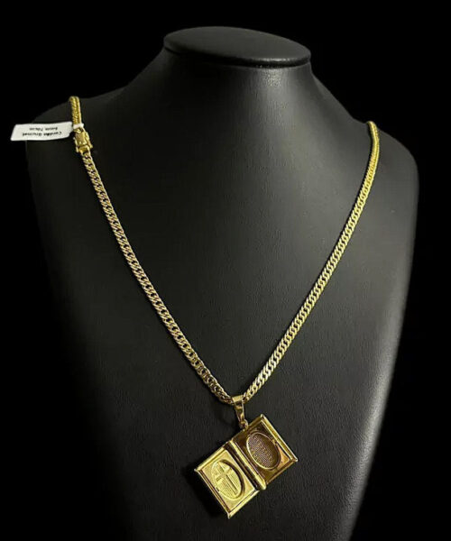 Cordão Grumet 5mm + Pingente Cruz Livro - Banhado a Ouro 18k