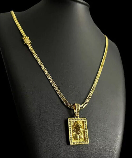 Cordão Lacraia 5mm + Pingente Jesus 3d - Banhado a Ouro 18k