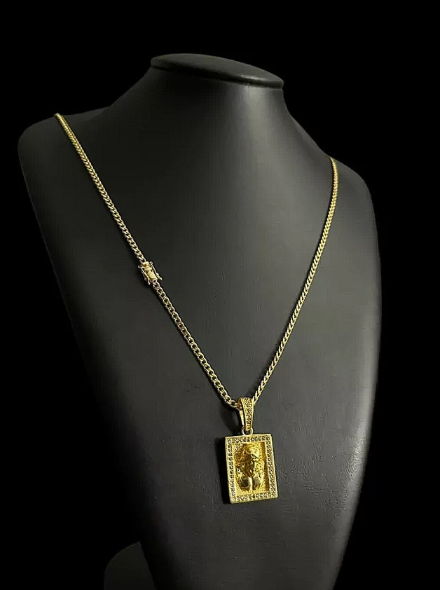 Cordao Pitbull 3Mm Pingente Jesus Cravejado Banhado A Ouro 18K