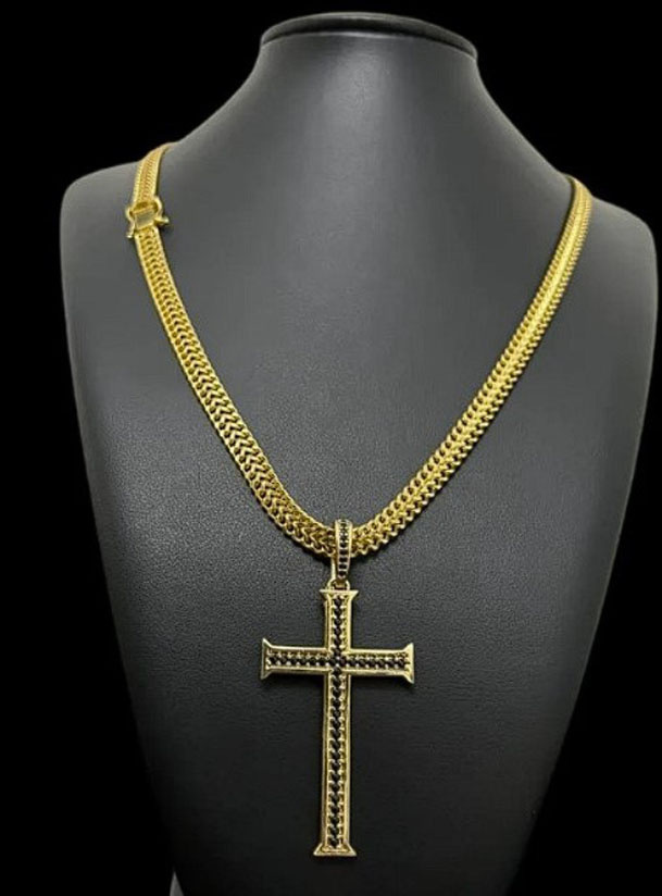 Cordao 8Mm Lacraia Pingente Cruz – Banhado A Ouro 18K
