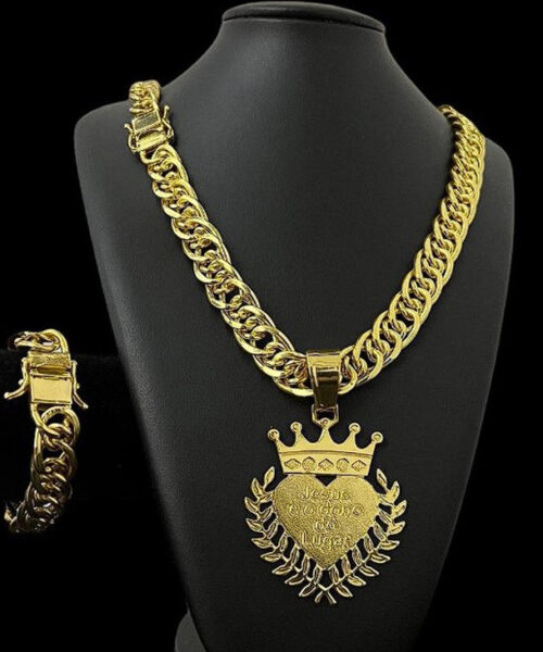 Cordão e Pulseira Romano 13mm + Pingente Jesus - Banhado a ouro 18k