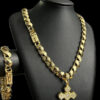 Cordao E Pulseira Friso S 13Mm Pingente Cruz Cravejado Banhado A Ouro Preto