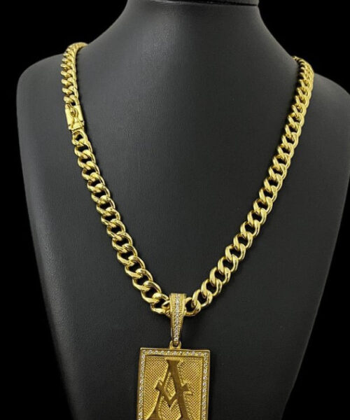 Corrente Grumet Pitbull 10mm + Pingente Letra - Banhado a ouro 18k