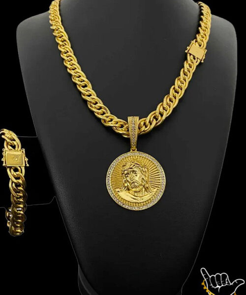 Kit Corrente Romana 750 (10mm) + Pulseira + Pingente Rosto de Cristo - Banhado a Ouro 18k