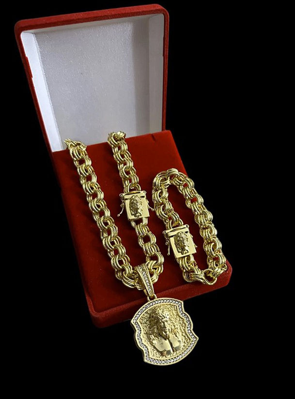 Kit Friso Triplo 13Mm Fecho Especial Jesus Cristo Banhado A Ouro 18K Preto