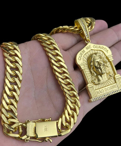 Cordão Grumet 13mm + Pingente Jesus Cristo - Banhado a Ouro 18k