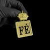 Pingente Fe Quadrada Coroa Banhado A Ouro 18K Preto