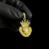 Pingente Jesus E O Dono Do Lugar Pp Banhado A Ouro 18K Preto