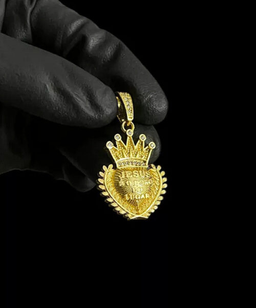 Pingente Jesus é o Dono do Lugar Pp - Banhado a Ouro 18k