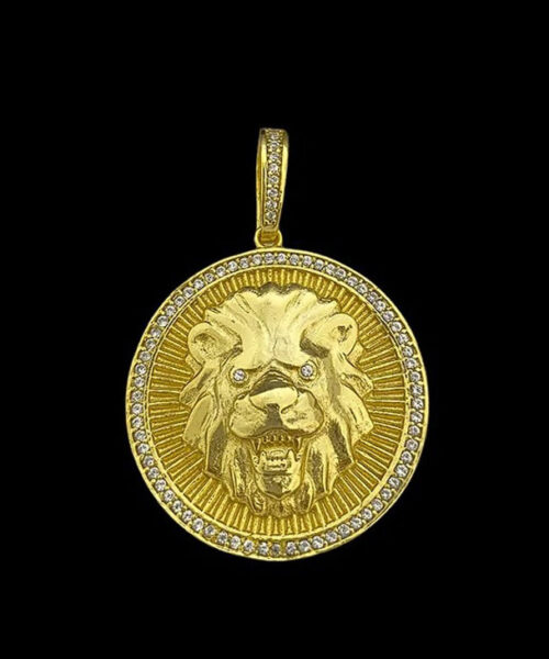 Pingente Leão Redondo g - Banhado a Ouro 18k