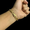 Pulseira Pitbull 10Mm Fecho Mao Orando Banhado A Ouro 18K P
