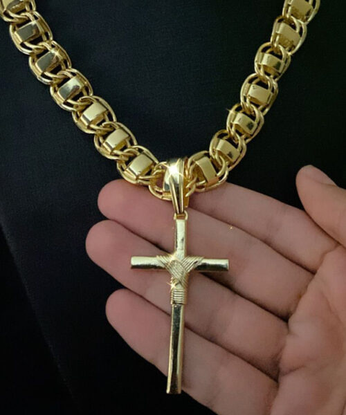 Cordão 15mm Dubai + Pingente Cruz Fio - Banhado a Ouro 18k