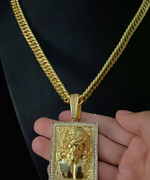 Corrente Grumet Oca 750 (10mm) + Pingente Jesus 3d - Banhado a Ouro 18k