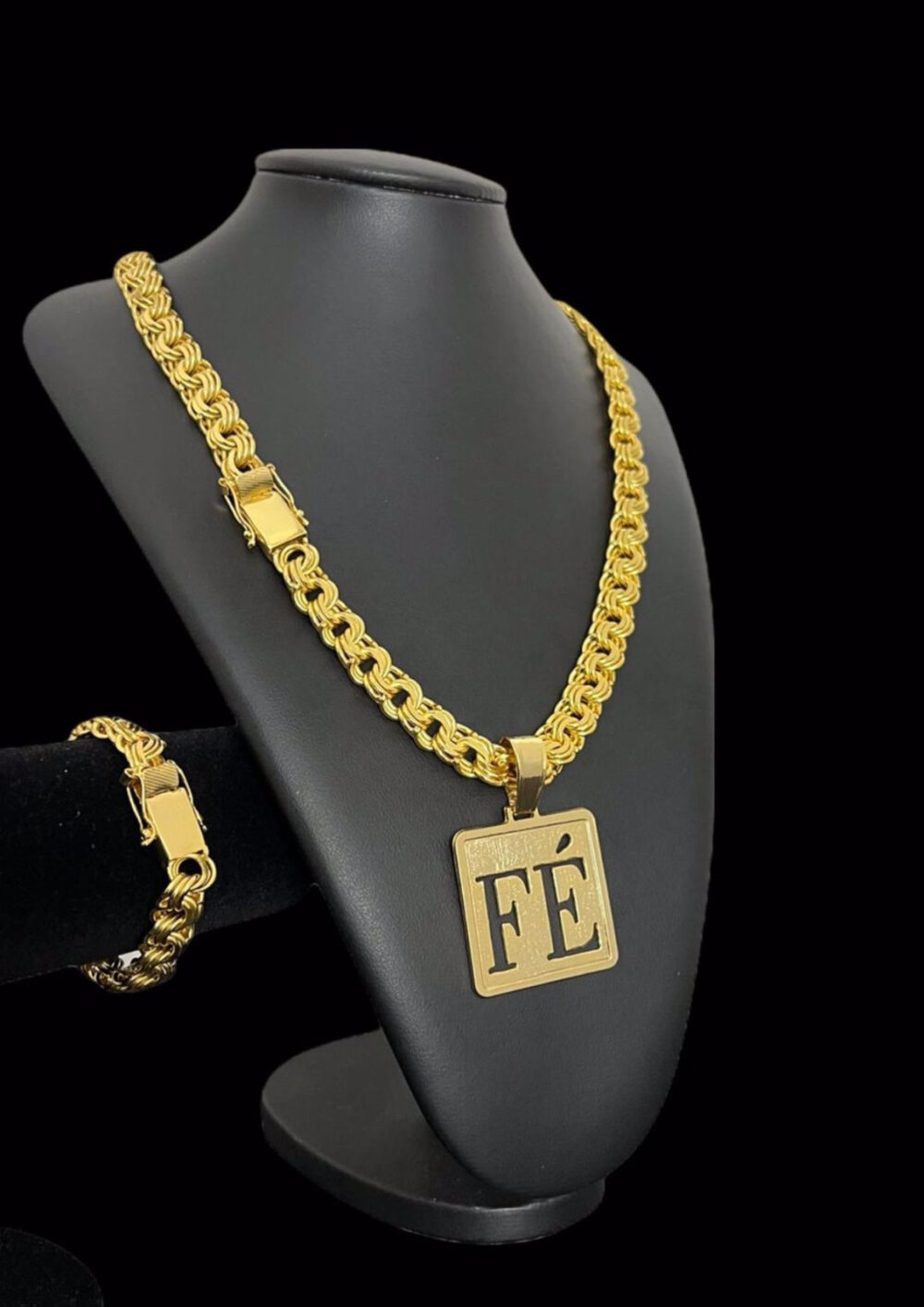Kit Conjunto Friso Triplo (12Mm) Corrente + Pingente Fé + Pulseira - Banhado A Ouro 18K