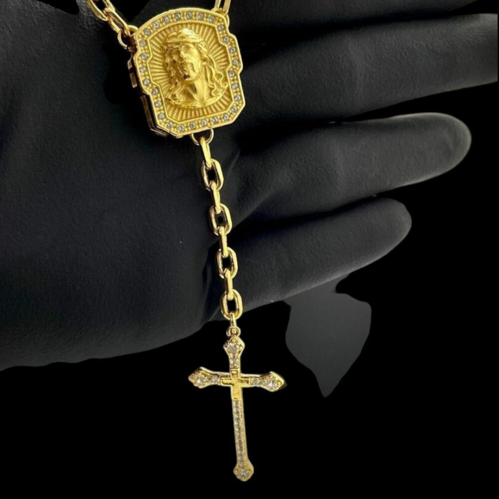 Terço Jesus Cristo Corrente 5Mm Cadeado + Pingente Cruz Cravejado Banhado A Ouro 18K - Imagem 4