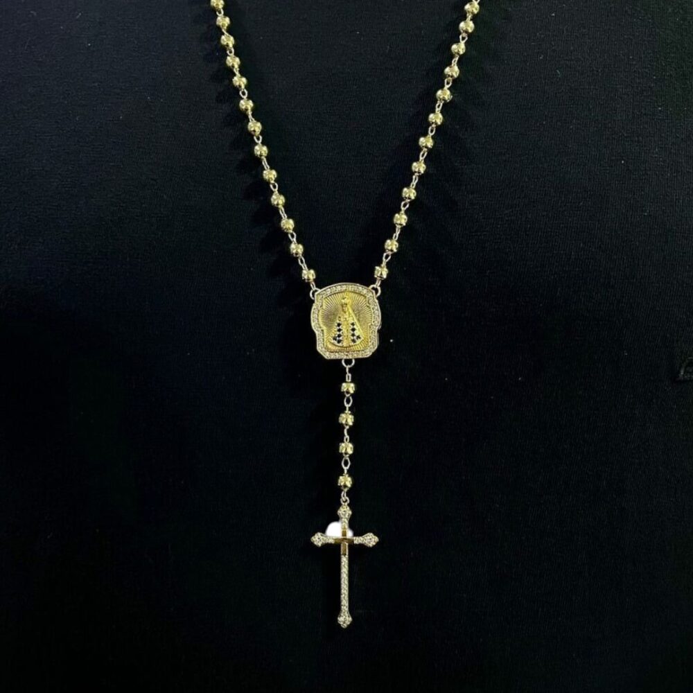 Terço Nossa Senhora Corrente 5Mm Cadeado + Pingente Cruz Cravejado Banhado A Ouro 18K - Imagem 4